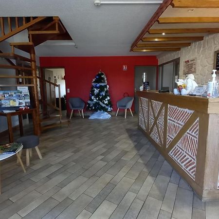 Etesia Hotel Feurs ภายนอก รูปภาพ